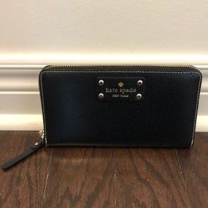 Black Kate Spade Wallet